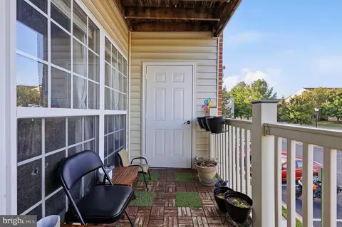 Exterior - 594 Cawley Dr #2A, Frederick, MD 21703 photo 2 of 9