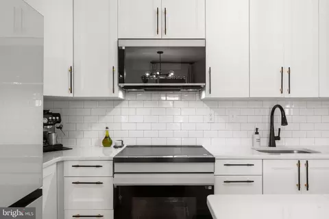 Kitchen - 407 Biggs Ave, Frederick, MD 21702 photo 2 of 4