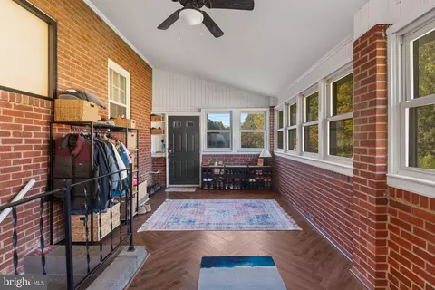 Exterior - 407 Biggs Ave, Frederick, MD 21702 photo 4 of 9