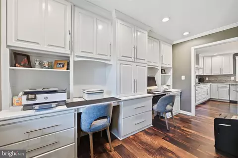 Entry Way - 1004 Mercer Pl, Frederick, MD 21701 photo 5 of 12