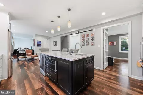 Entry Way - 1004 Mercer Pl, Frederick, MD 21701 photo 6 of 12
