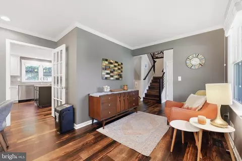 Entry Way - 1004 Mercer Pl, Frederick, MD 21701 photo 4 of 12