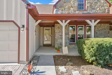 Exterior - 807 Dunbrooke Ct, Frederick, MD 21701 photo 3 of 10