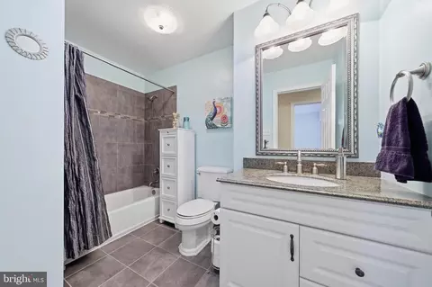 Bath - 6313 Jefferson Blvd, Frederick, MD 21703 photo 2 of 4