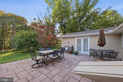 Exterior - 6313 Jefferson Blvd, Frederick, MD 21703 photo 10 of 13