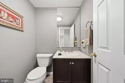 Bath - 6313 Jefferson Blvd, Frederick, MD 21703 photo 3 of 4
