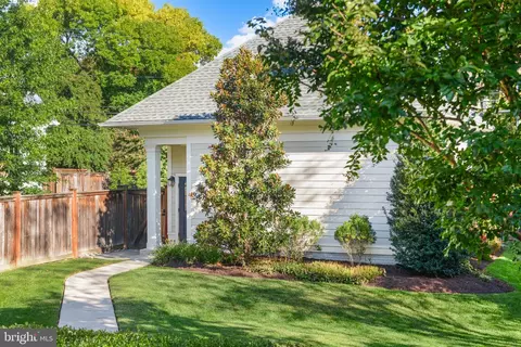 407 W 2nd St, Frederick, MD 21701 photo 5