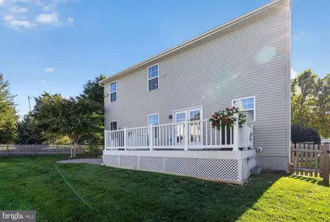 Exterior - 2007 Quandary Dr, Frederick, MD 21702 photo 4 of 9
