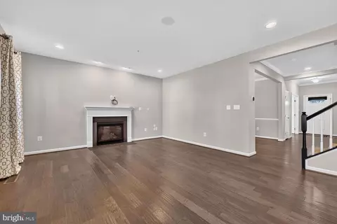 Living - 2007 Quandary Dr, Frederick, MD 21702 photo 1 of 2