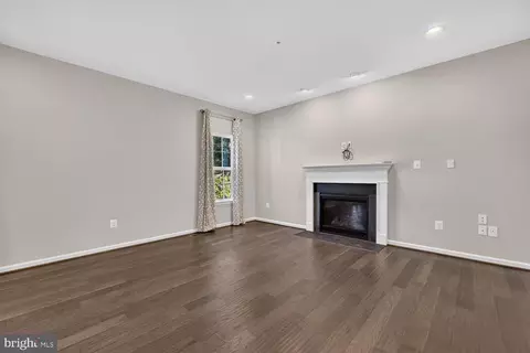 Living - 2007 Quandary Dr, Frederick, MD 21702 photo 2 of 2