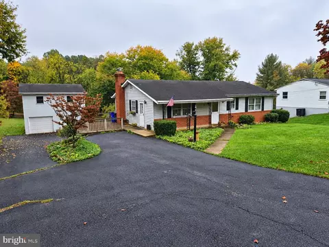 13111 Penn Shop Rd, Mount Airy, MD 21771
