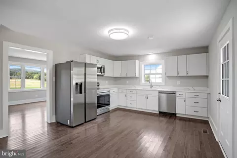 Kitchen - 6665 Mount Phillip Rd, Frederick, MD 21703 photo 1 of 3
