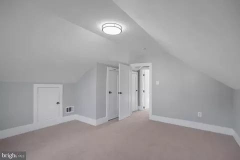Entry Way - 6665 Mount Phillip Rd, Frederick, MD 21703 photo 3 of 3