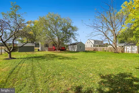 Exterior - 6665 Mount Phillip Rd, Frederick, MD 21703 photo 5 of 7