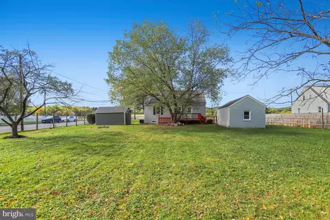 Exterior - 6665 Mount Phillip Rd, Frederick, MD 21703 photo 4 of 7