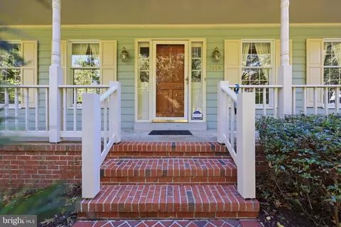 Exterior - 5009 Camelback Ln, Frederick, MD 21703 photo 2 of 15