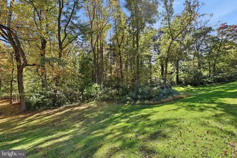 Exterior - 5009 Camelback Ln, Frederick, MD 21703 photo 15 of 15