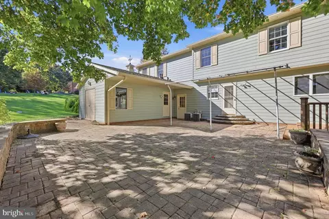 Exterior - 5009 Camelback Ln, Frederick, MD 21703 photo 4 of 15