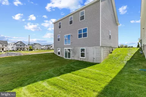 Exterior - 1572 Bentstalk Dr, Frederick, MD 21703 photo 1 of 2