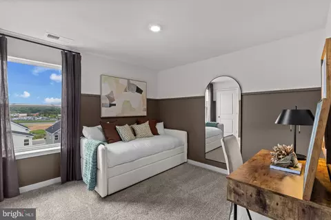 Bedroom - 1572 Bentstalk Dr, Frederick, MD 21703 photo 9 of 12