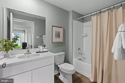 Entry Way - 1572 Bentstalk Dr, Frederick, MD 21703 photo 10 of 12
