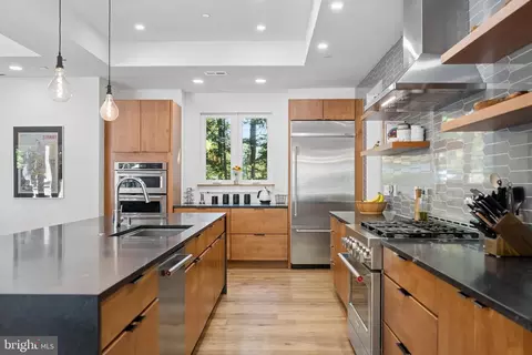 Kitchen - 4833 Reels Mill Rd, Frederick, MD 21704 photo 10 of 14
