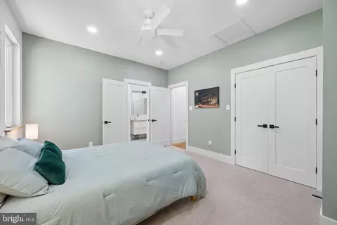 Bedroom - 4833 Reels Mill Rd, Frederick, MD 21704 photo 7 of 10