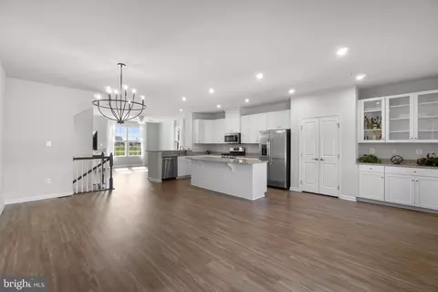 Entry Way - 4792 Hiteshow Dr, Frederick, MD 21703 photo 3 of 10