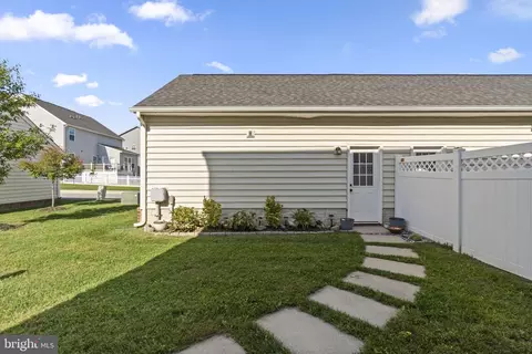 Exterior - 4792 Hiteshow Dr, Frederick, MD 21703 photo 3 of 8