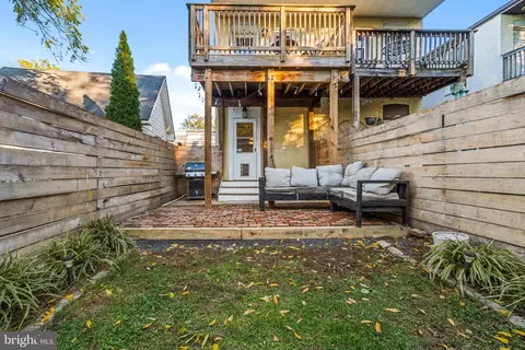 Exterior - 207 Center St, Frederick, MD 21701 photo 10 of 15