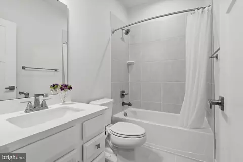 Entry Way - 1736 Atlas Dr, Frederick, MD 21702 photo 12 of 14