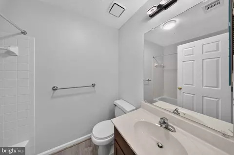 Bath - 609 Himes Ave #110, Frederick, MD 21703 photo 3 of 4