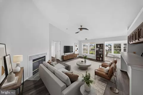 Living - 609 Himes Ave #110, Frederick, MD 21703 photo 1 of 2