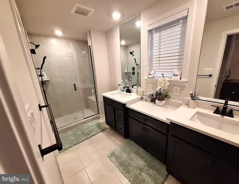 Entry Way - Undisclosed, Frederick, MD 21704 photo 11 of 14