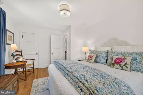 Bedroom - 501 Fleming Ave, Frederick, MD 21701 photo 10 of 11