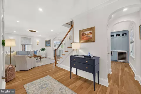 Entry Way - 501 Fleming Ave, Frederick, MD 21701 photo 5 of 11