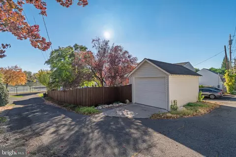 Exterior - 501 Fleming Ave, Frederick, MD 21701 photo 13 of 15