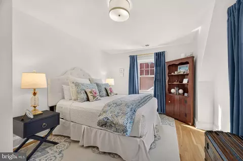 Bedroom - 501 Fleming Ave, Frederick, MD 21701 photo 9 of 11