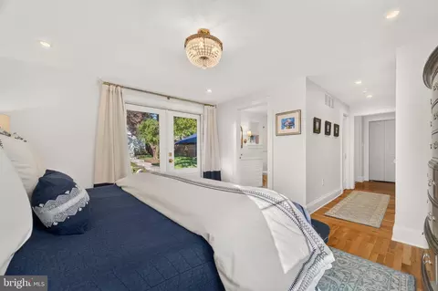 Bedroom - 501 Fleming Ave, Frederick, MD 21701 photo 5 of 11