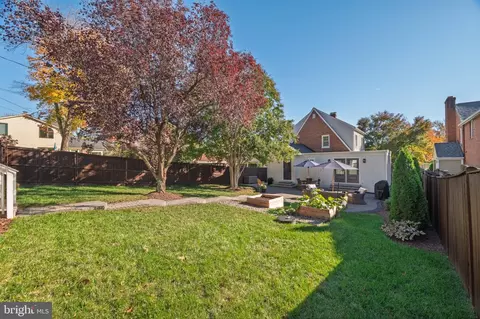 Exterior - 501 Fleming Ave, Frederick, MD 21701 photo 2 of 15
