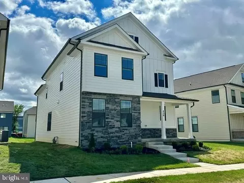 Exterior - 464 Ensemble Way, Frederick, MD 21701 photo 2 of 10