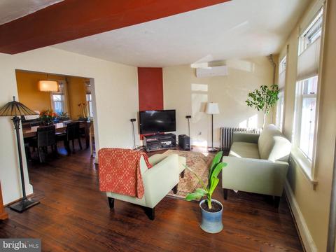 233 W 5th St, Frederick, MD 21701 photo 4