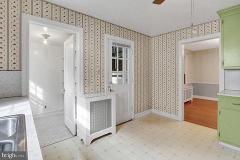 609 Fairview Ave, Frederick, MD 21701 photo 14