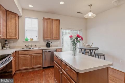 642 Tivoli Rd, Frederick, MD 21703 photo 9