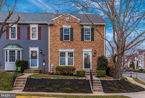 2232 Wetherburne Way, Frederick, MD 21702 photo 1