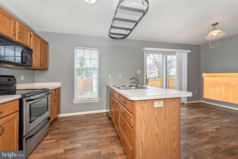 2232 Wetherburne Way, Frederick, MD 21702 photo 13