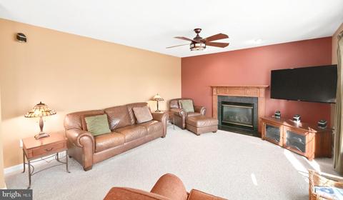 2088 E Greenleaf Dr, Frederick, MD 21702 photo 7