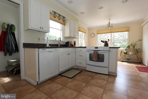8102 Overlook Ct, Frederick, MD 21702 photo 6
