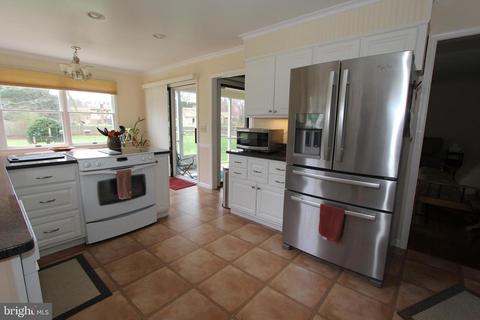 8102 Overlook Ct, Frederick, MD 21702 photo 7