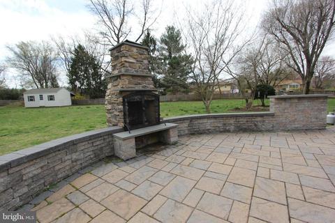 8102 Overlook Ct, Frederick, MD 21702 photo 3